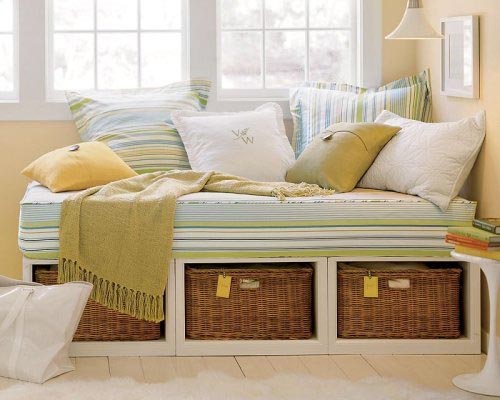 Day Bed with Storage