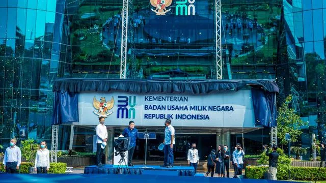 Laba BUMN 2020 Anjlok 77%, DPR Soroti Kinerja Direksi hingga Komisaris