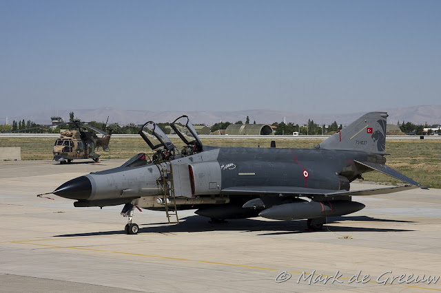 Türk f4 phantom uçağı