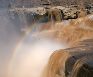 Rainbow-Waterfall