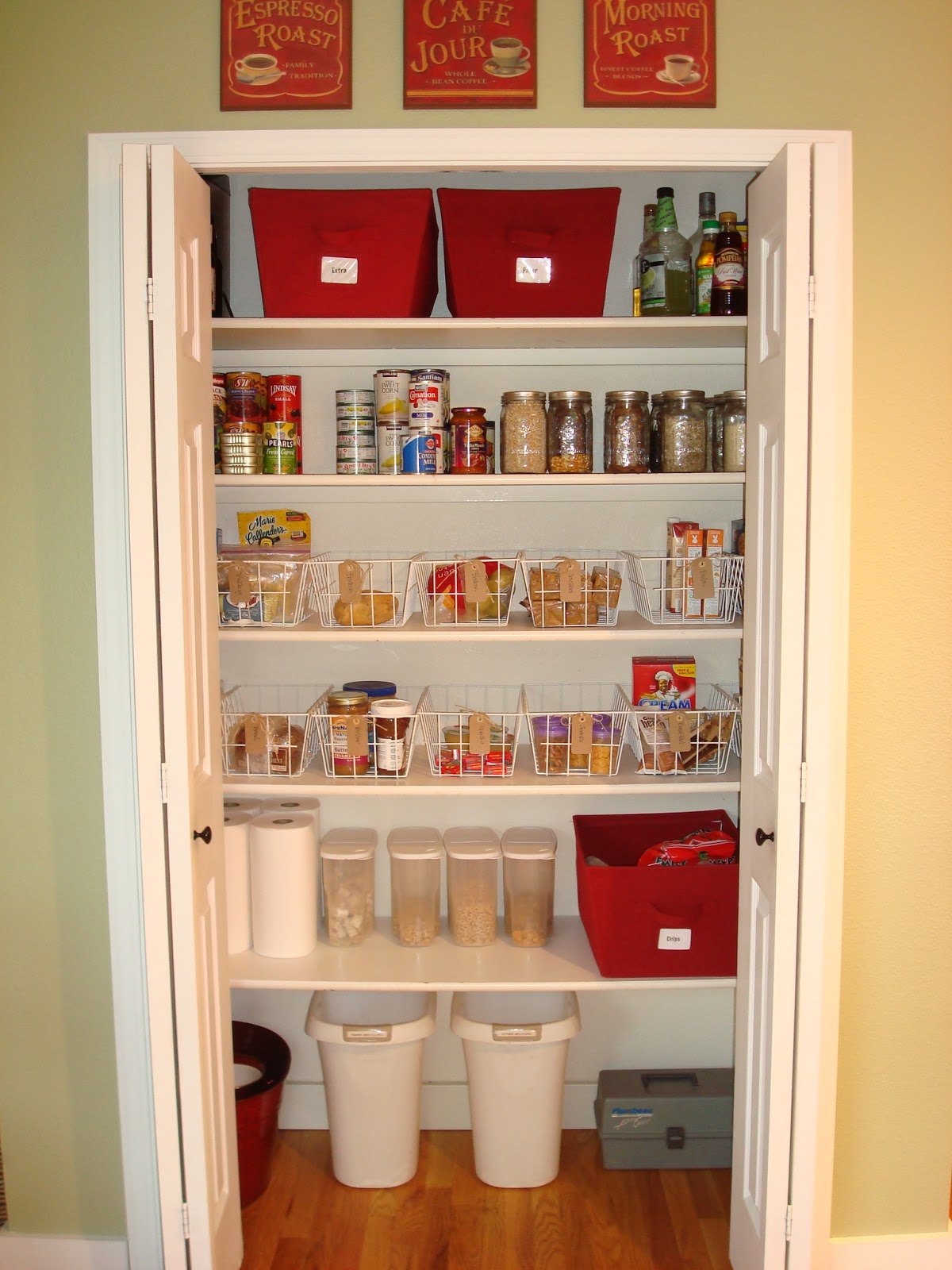 Organizing a Kitchen Pantry Closet with Me