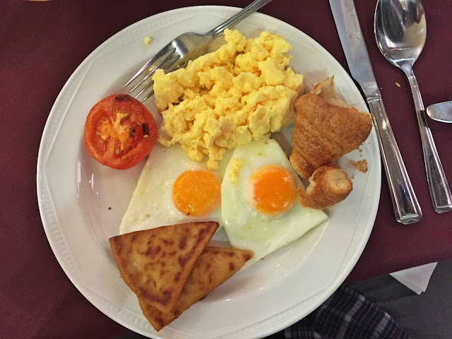 Ben Nevis Hotel & Leisure Club breakfast