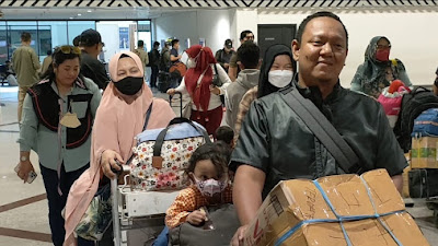 Arus Balik Libur Tahun Baru Melalui Bandara Juanda Masih Ramai