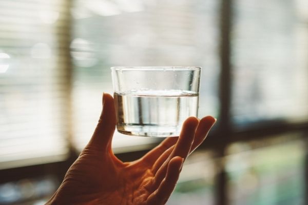 Mitos yang Sering Beredar Tentang Air Alkali, Tahukah Kamu Apa Faktanya?