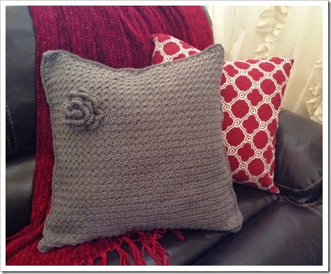 Crochet pillow