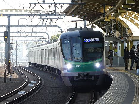 小田急電鉄　各駅停車　成城学園前行き2　東京メトロ16000系