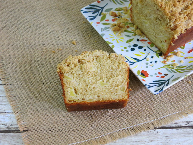 QUEQUE DE RICOTTA Y MANZANA CON CRUMBLE