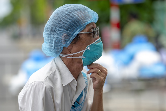 Nữ kế toán ở Hà Nội nhiễm SARS-CoV-2