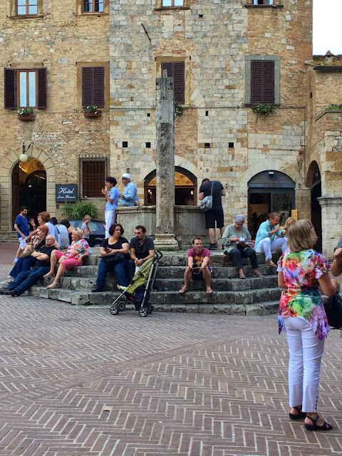 San-Gimignano-Tuscany-Glam-Italia-Tour-10