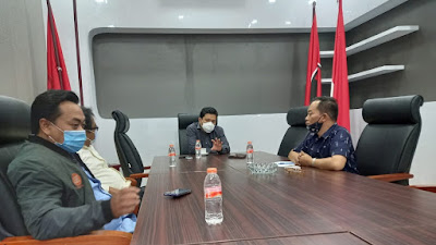 Yunandar : Gubernur Jabar Gunakan Dana Ngutang Rp.1,8 T Untuk Buat Alun-alun dan Bankeu Ko/kab 