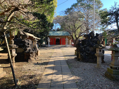 御嶽神社・境内