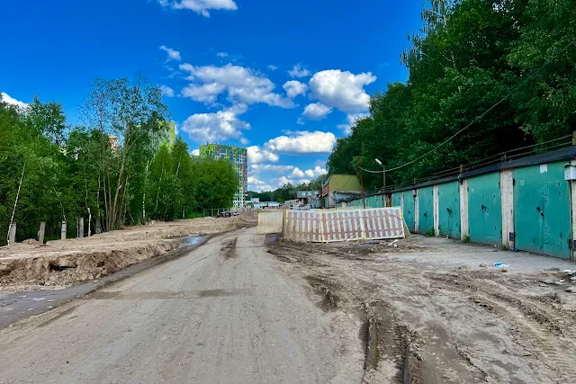 Проектируемый проезд № 5061, гаражи (ГСК «Звезда-Н»)
