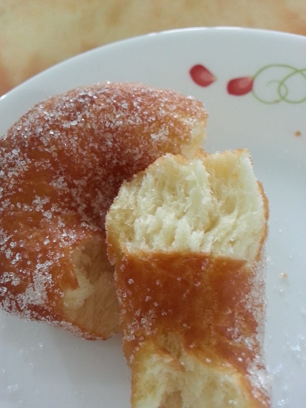 A wonderful life and great kitchen from che tie: Donut Gebu