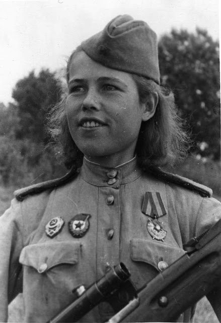  World War II in Pictures Women of World War II 