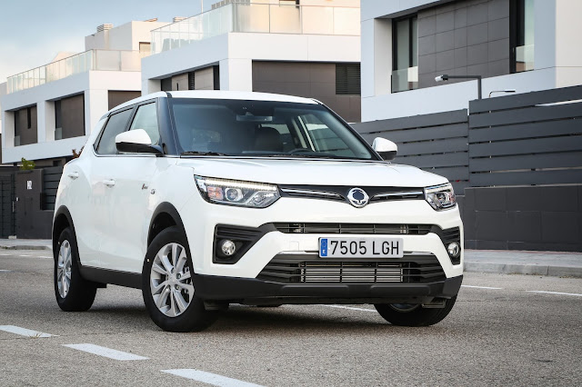 ssangyong-tivoli-1.2-turbo-gasolina-128-caballos-disponble-13100-euros