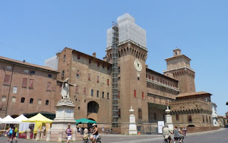 Ferrara,  Castillo Estense.