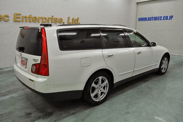2001 Nissan Stagea 250T RX Four 4WD to Finland
