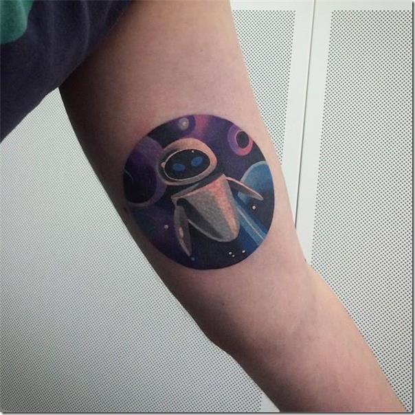 eva-la-amada-de-wall-e-flotando-por-el-espacio