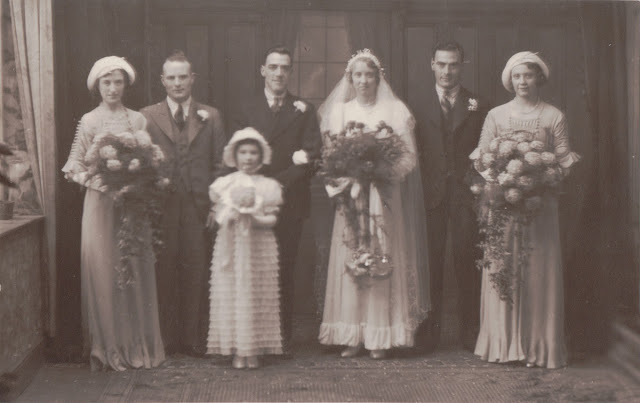 Group wedding photograph of Harold Adams & Hilda Coulson