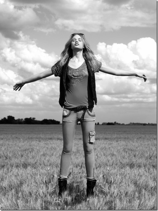 More freak show the golden age editorial Para Pull & Bear Mariano vivanco (19)
