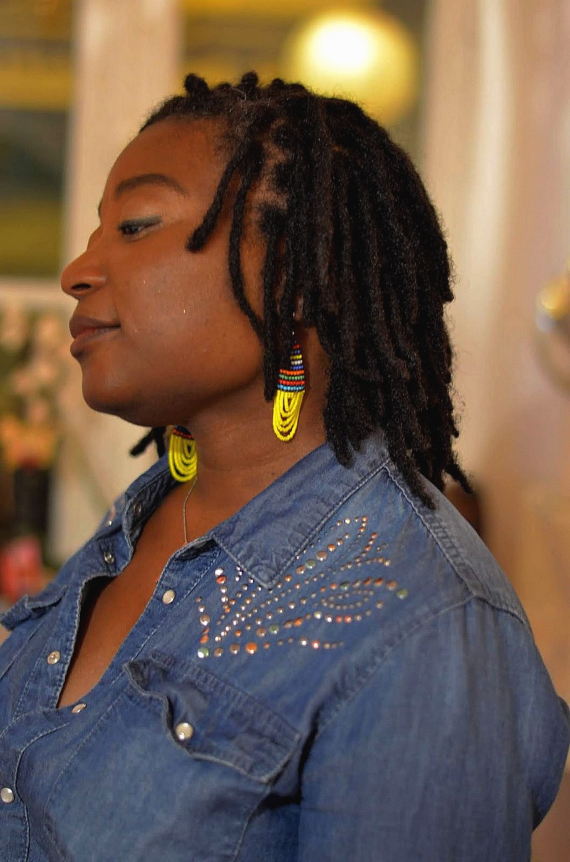 BILAN Anniversaire 1 an de locks - salon lockticienne NIOUSHA BANTOO - AfroMangoCie