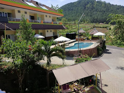 https://www.nikehana.com/2020/10/villa-panderman-indah-penginapan-dengan.html