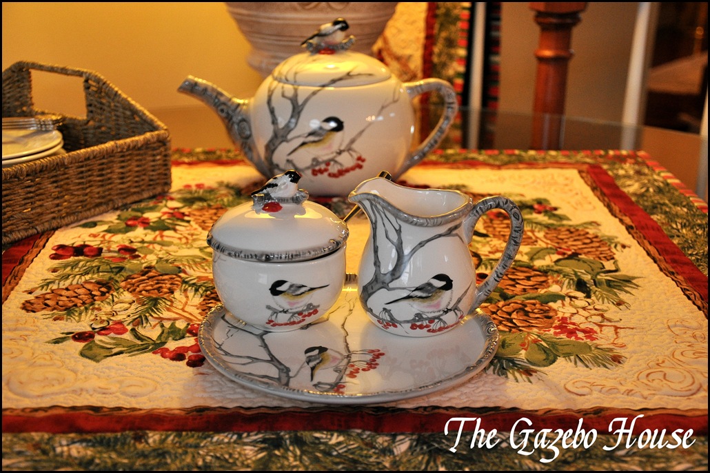 Sewing group with Chickadee quilt & tea set 032