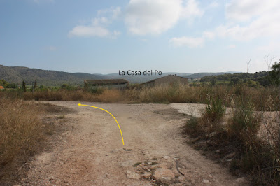 LLORENÇ DEL PENEDÈS-COLL DE LA SITJA-ROTONDA DE L'HOSTAL, camí en direcció a la cloteta i la Casa del Po