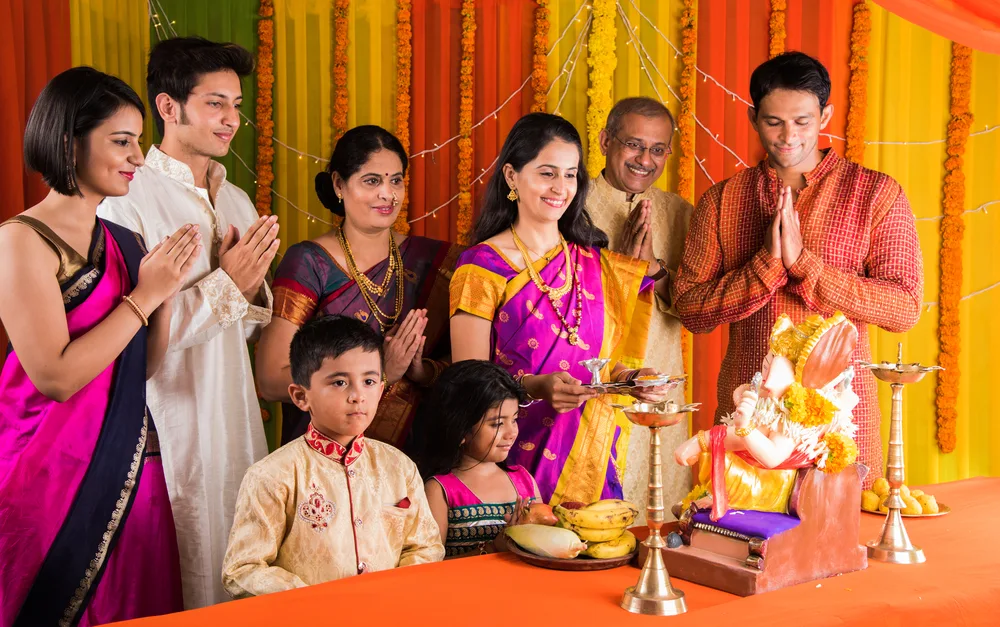 Hindu society joint or extended family