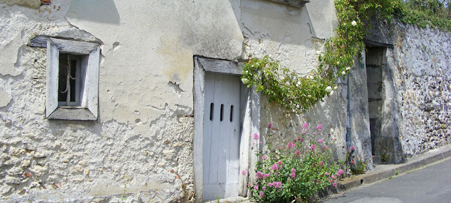 Photograph Susan Walter.  Tour the Loire Valley with a classic car and a private guide.