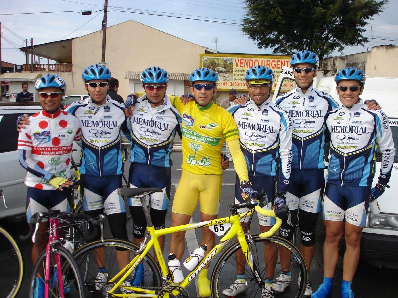 Cyclist Bulge weekly update pro cyclists in their kit
