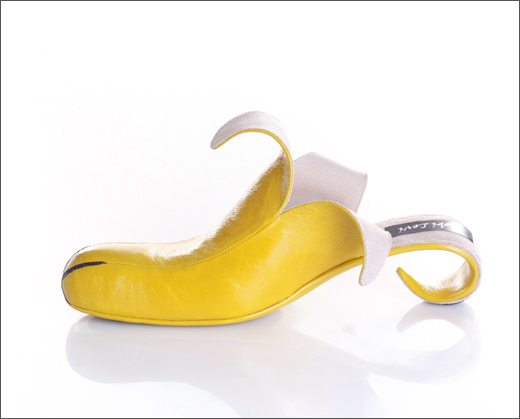 Desain Sepatu Wanita - Banana by Kobi Levi