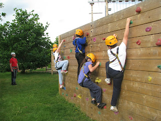 Childres doing a climbing session