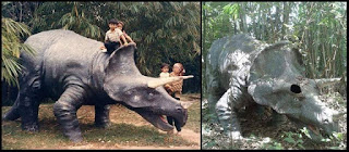 Replika Dinosaur yang ditinggalkan di Mimaland. Gambar dulu dan sekarang. Kini Mimaland dipenuhi dengan pokok yang menjadi hutan menutupi hampir keseluruhan Mimaland.