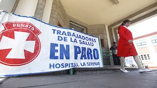 Colegio médico critica al Gobierno por paro del sector público y convoca a marcha: "Trece días de paro es impresentable, con una Presidenta médico que se dedica a ello".