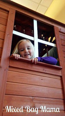 kid in treehouse