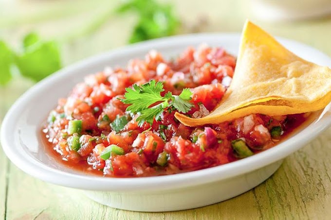 Easy Blender Salsa #vegan #vegetarian #soup #breakfast #lunch 