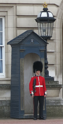Queen's Guard - Buckingham Palace - London