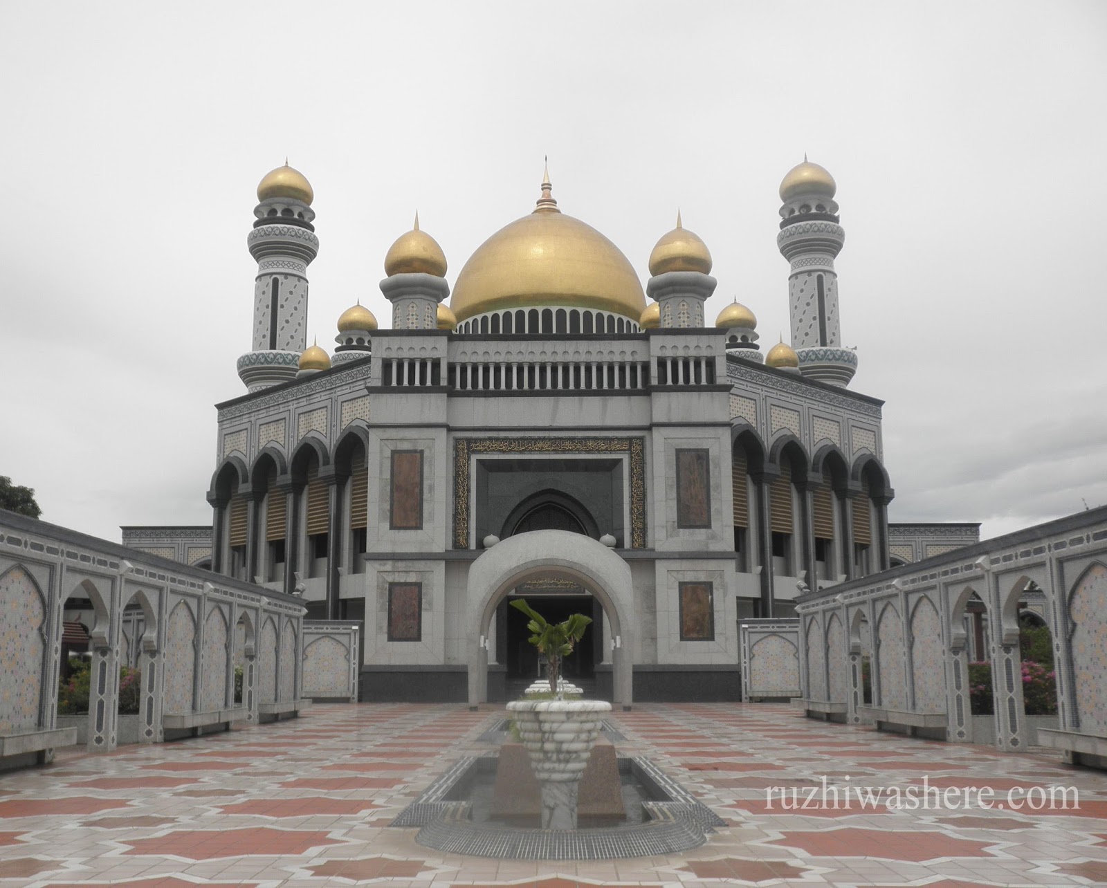 WOW 55 Gambar  Masjid Terbesar dan Terindah yang ada di 