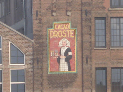 Voormalige Droste-fabrieken Haarlem, close-up Droste-logo