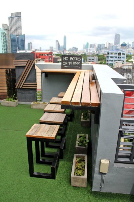  Lahan sempit memang terkadang menjadi persoalan tersendiri untuk anda yang juga menginginka Solusi taman minimalis di lahan sempit dengan 20 desain taman di atap rumah!