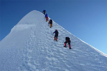 climb nepal himalayas