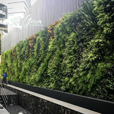 Jasa Tukang Vertical Garden Karawang - Tukang Taman Dinding di Karawang Profesional