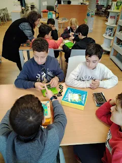 alunos a jogar 2