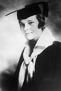 Amelia earhart, amelia earhart death, amelia earhart facts, amelia earhart search, amelia earhart quotes