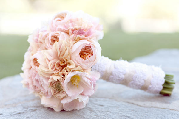 Soft pink grey silk bouquet wedding photographers toronto 