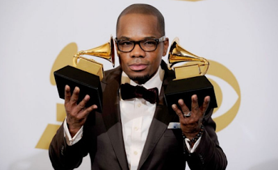 "Lirik Lagu Kirk Franklin - We Three Kings"