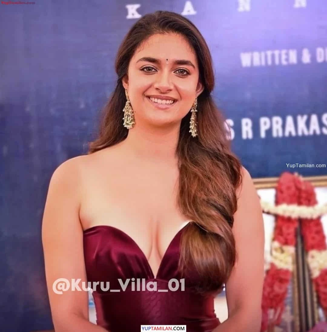 Keerthy Suresh Sexy Cleavage Pic Flaunts Hot Curves