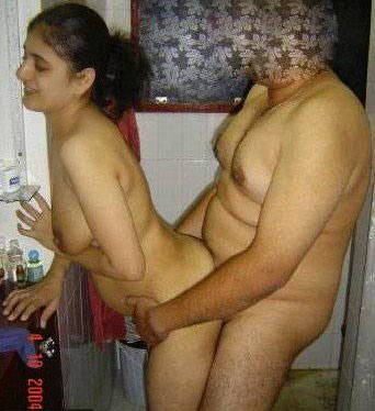  Indian Gujarati Desi Bhabhi and House Wife nude desi bhabi sex hd photos