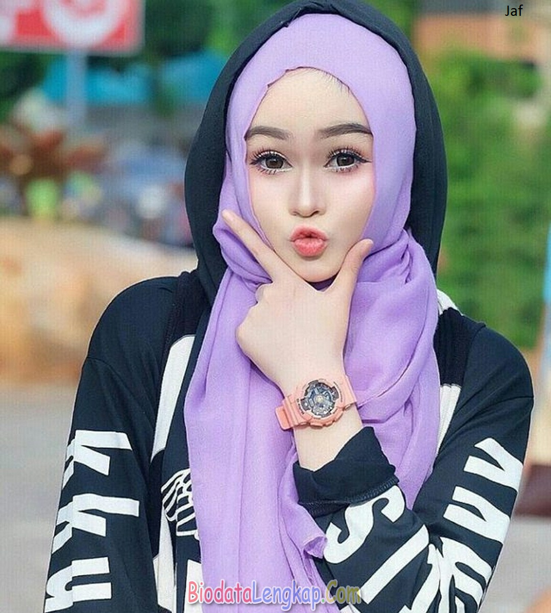 42 Foto Cewek Cantik Berjilbab Pas Banget Di Jadiin Istri